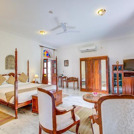 Talabgaon Castle Heritage Resort Sarima Exterior photo