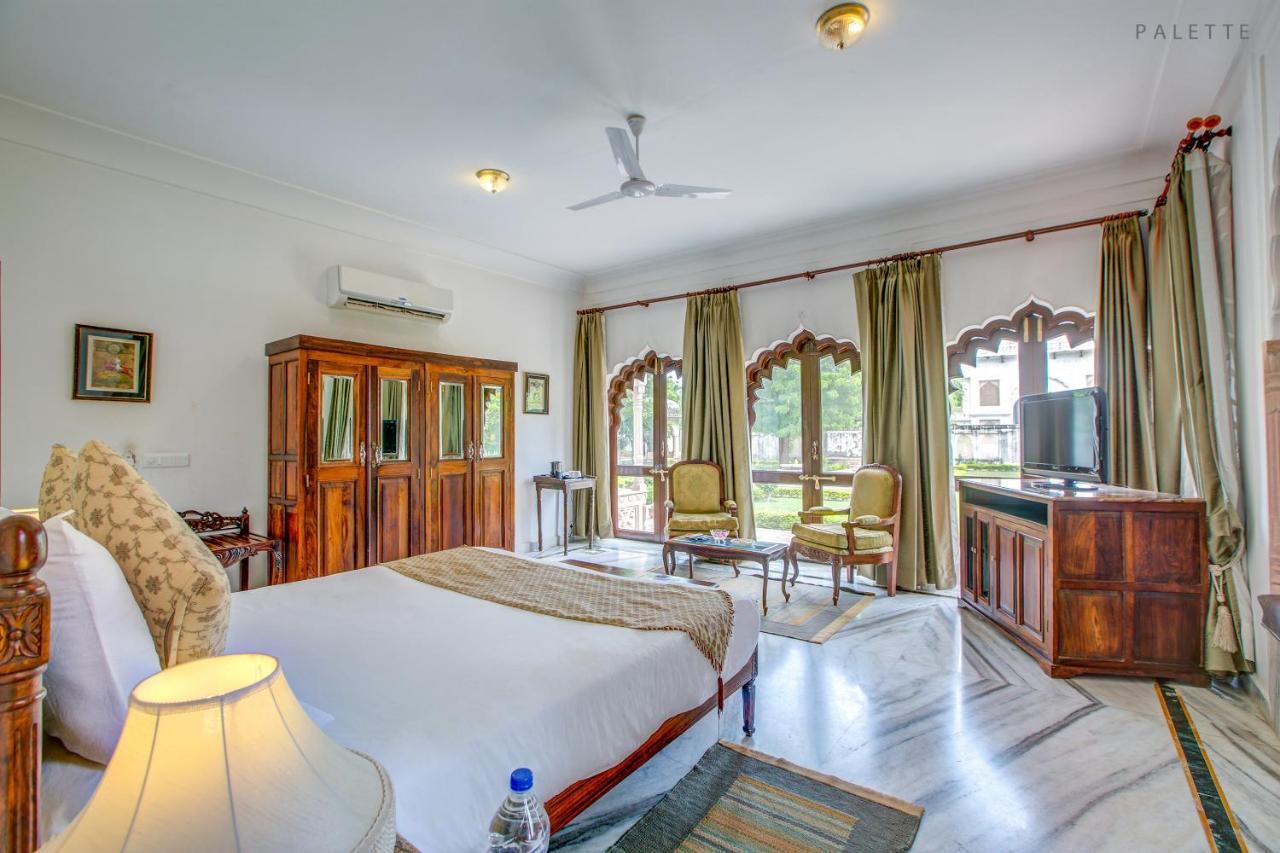 Talabgaon Castle Heritage Resort Sarima Exterior photo